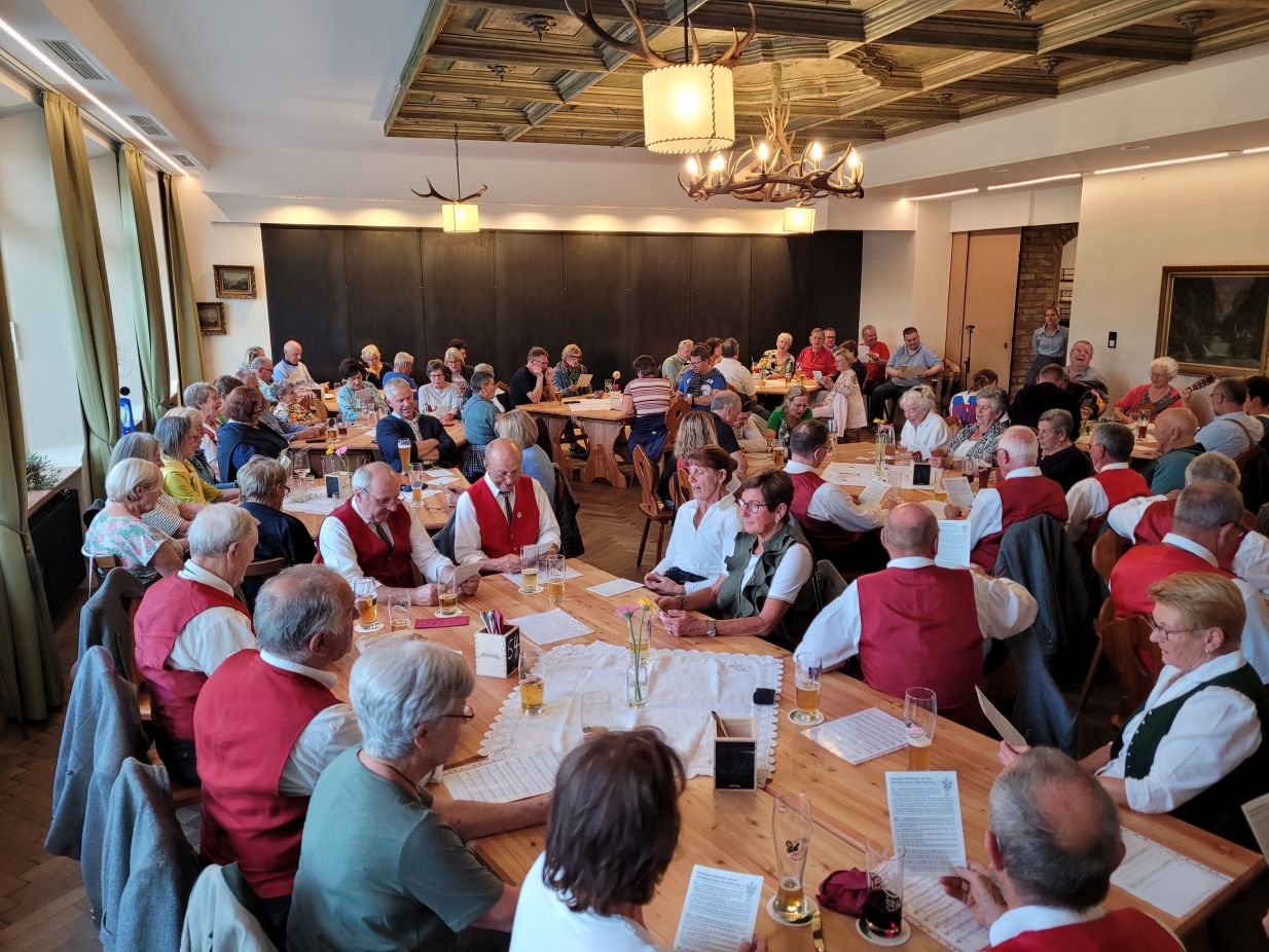 2023-24 Wirtshaussingen.jpg